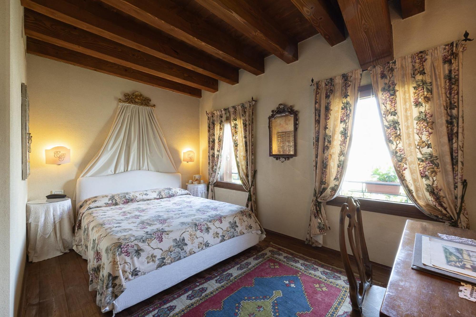 Locanda La Corte Dei Galli Carre Dış mekan fotoğraf