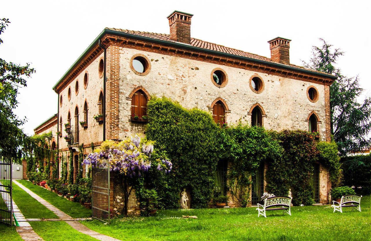 Locanda La Corte Dei Galli Carre Dış mekan fotoğraf